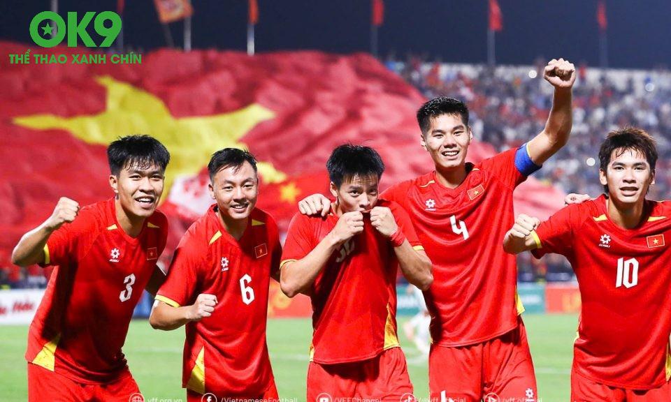 Ứng Viên “Quái Chiêu” Gây Sốc